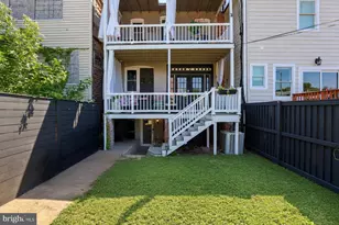939 15th St SE, Washington, DC 20003 - Photo 19