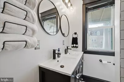 939 15th Street SE, Washington, DC 20003 - Photo 25