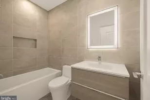 1128 10th St NW, Washington, DC 20001 - Photo 15