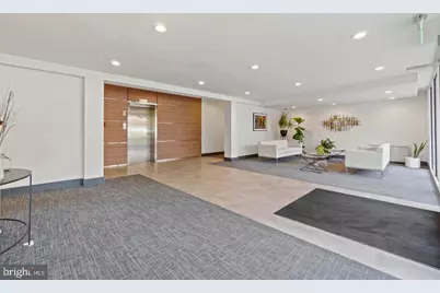 2710 Macomb Street NW #303, Washington, DC 20008 - Photo 15