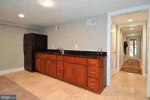1528 Spring Pl NW, Washington, DC 20010 - Photo 19