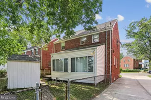 1674 Varnum Pl NE, Washington, DC 20017 - Photo 15