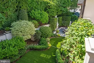 1726 Hoban Rd NW, Washington, DC 20007 - Photo 23