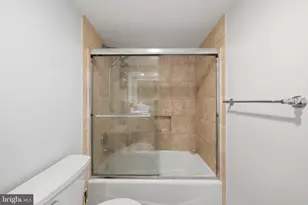 2500 Virginia Ave NW, Washington, DC 20037 - Photo 9