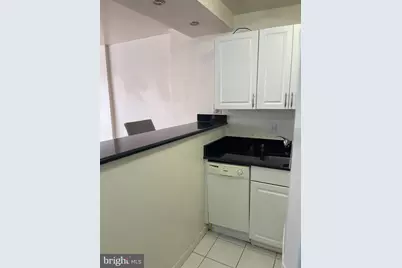 922 24th Street NW #206, Washington, DC 20037 - Photo 17
