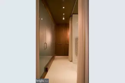 2725 39th Street NW #402, Washington, DC 20007 - Photo 13