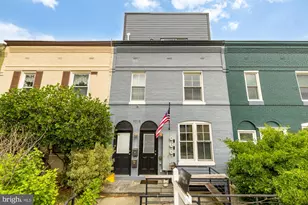1018 13th St SE, Washington, DC 20003 - Photo 3
