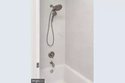 416 Division Avenue NE, Washington, DC 20019 - Photo 11