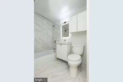 730 24th Street NW #414, Washington, DC 20037 - Photo 15