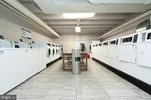 730 24th St NW, Washington, DC 20037 - Photo 25