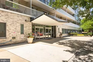 730 24th St NW, Washington, DC 20037 - Photo 35