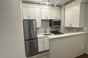 1 Scott Cir NW, Washington, DC 20036 - Photo 3
