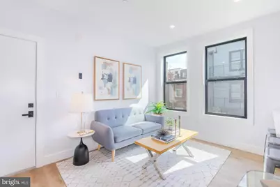 1012 17th Place NE #4, Washington, DC 20002 - Photo 3