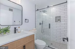 1012 17th Pl NE, Washington, DC 20002 - Photo 11