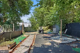 4802 B St SE, Washington, DC 20019 - Photo 17