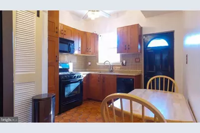 1209 E Street NE, Washington, DC 20002 - Photo 11