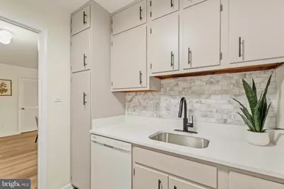 [Address not provided], Washington, DC 20016 - Photo 17