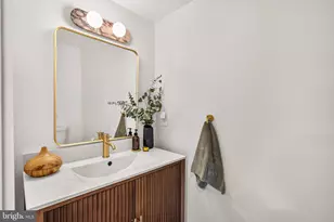 1210 Queen St NE, Washington, DC 20002 - Photo 17