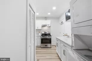 2015 4th St NE, Washington, DC 20002 - Photo 11