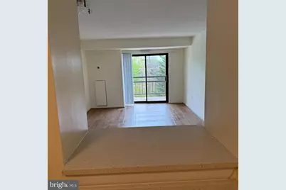 2111 Wisconsin Avenue NW #319, Washington, DC 20007 - Photo 7