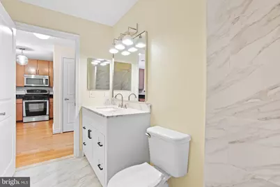 915 E Street NW #1202, Washington, DC 20004 - Photo 27