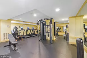 915 E St NW, Washington, DC 20004 - Photo 35
