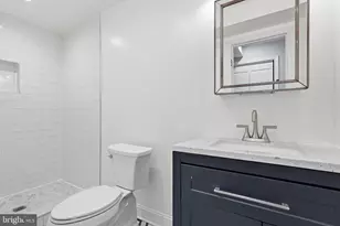 1618 1st St NE, Washington, DC 20002 - Photo 15