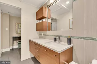 1615 Kenyon St NW, Washington, DC 20010 - Photo 17