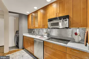 1615 Kenyon St NW, Washington, DC 20010 - Photo 11