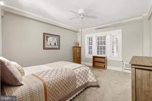 1026 16th St NW, Washington, DC 20036 - Photo 15