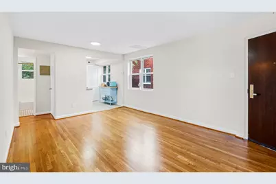 626 Independence Avenue SE #304, Washington, DC 20003 - Photo 5