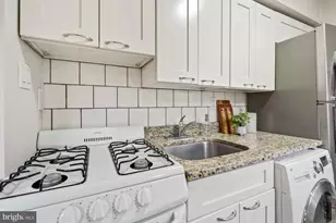 626 Independence Ave SE, Washington, DC 20003 - Photo 11