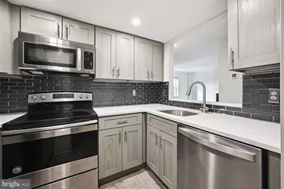 1727 R Street NW #502, Washington, DC 20009 - Photo 7