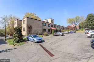 4555 MacArthur Blvd NW, Washington, DC 20007 - Photo 23