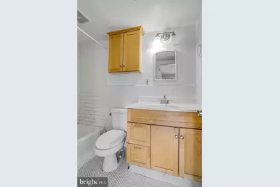 4555 Macarthur Boulevard NW #103, Washington, DC 20007 - Photo 21