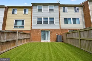 1915 Valley Terrace SE, Washington, DC 20032 - Photo 31