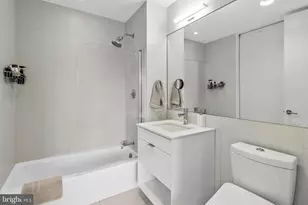 1111 24th Street NW, Washington, DC 20037 - Photo 11