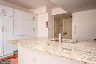 1225 13th St NW, Washington, DC 20005 - Photo 11