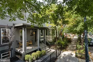 2214 Flagler Pl NW, Washington, DC 20001 - Photo 3