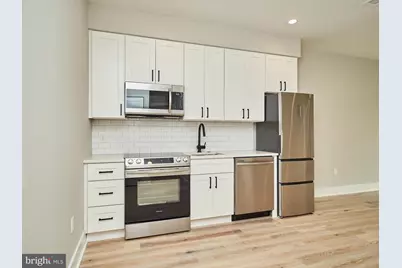 1016 17th Place NE #203, Washington, DC 20002 - Photo 17
