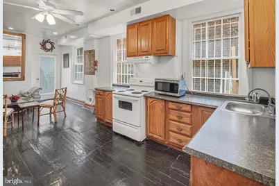 1205 4th Street NW, Washington, DC 20001 - Photo 11