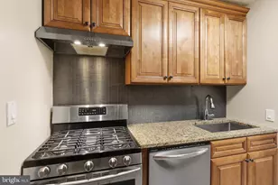 1231 Penn St NE, Washington, DC 20002 - Photo 13