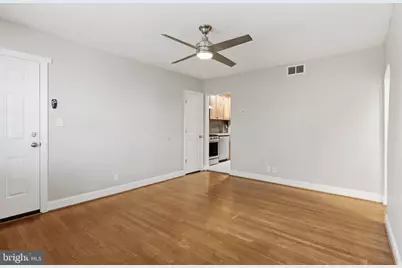 1231 Penn Street NE #4, Washington, DC 20002 - Photo 5