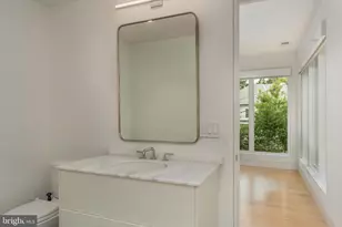 2905 University Terrace NW, Washington, DC 20016 - Photo 27