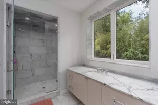 2905 University Terrace NW, Washington, DC 20016 - Photo 29