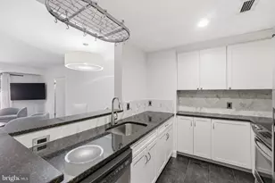 2301 N St NW, Washington, DC 20037 - Photo 5