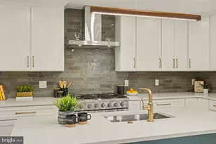 2613 Newton St NE, Washington, DC 20018 - Photo 17