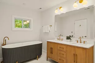 2613 Newton St NE, Washington, DC 20018 - Photo 49