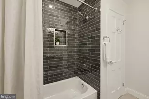 2613 Newton St NE, Washington, DC 20018 - Photo 59