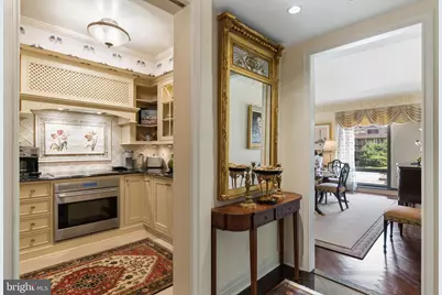 1155 23rd Street NW #6K, Washington, DC 20037 - Photo 3